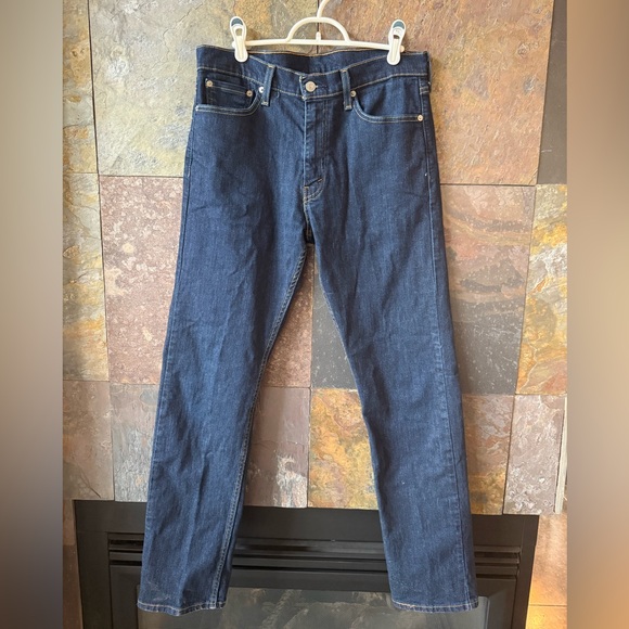 Levi’s 513 NWOT 32/32 dark blue denim, 98%cotton, 2% elastane. Bottom leg 7.5” - Picture 7 of 15